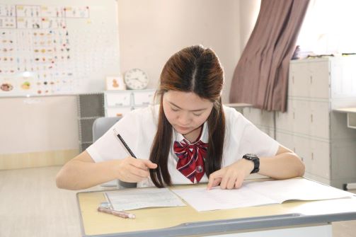 ระดับชั้นมัธยมศึกษาตอนต้น